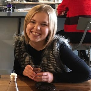 Meet your Posher, Callie